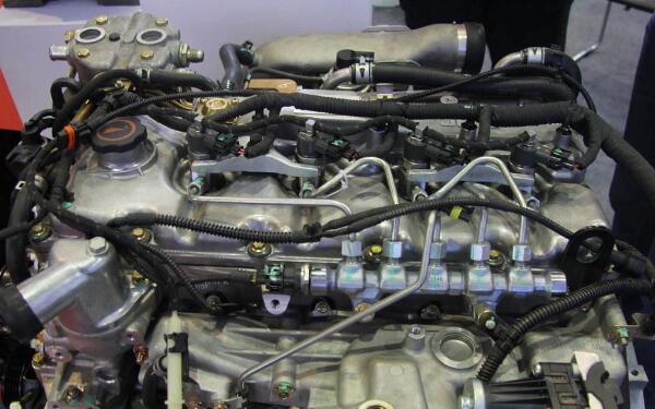 發(fā)動機(jī)原理介紹 不同發(fā)動機(jī)的原理有何區(qū)別	