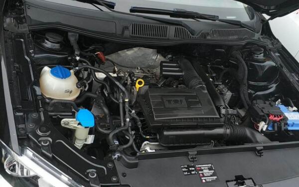 與發(fā)動機基本信息有關(guān) 發(fā)動機型號是什么	