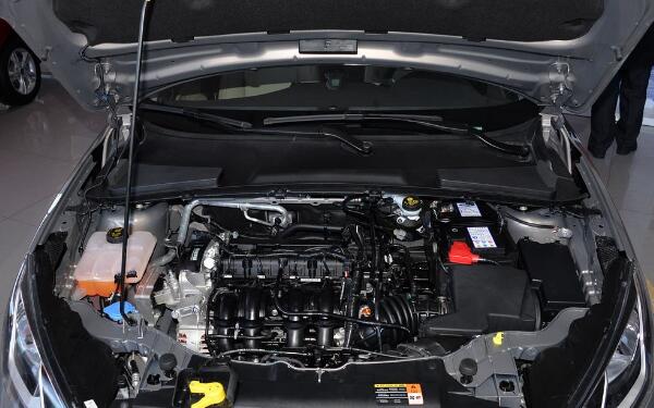 發(fā)動機蓋的工作原理 發(fā)動機蓋安裝及拆卸注意事項