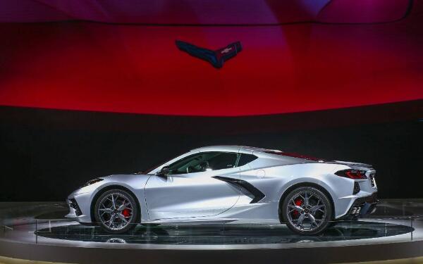 科爾維特C8新款來(lái)襲 科爾維特價(jià)格多少