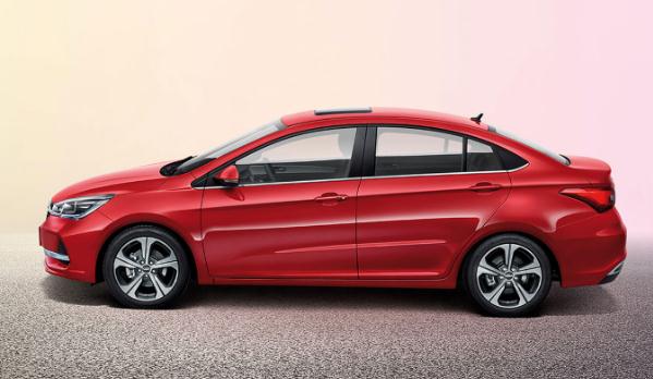 艾瑞澤5 PLUS正式上市，搭載N95級(jí)生態(tài)健康座艙