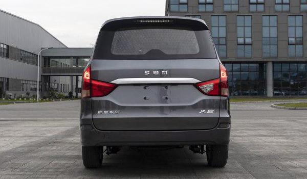 SWM斯威X2正式上市銷售，外觀時尚內(nèi)飾感強