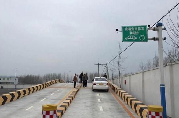 學(xué)駕照的流程及時(shí)間，選擇駕校也重要