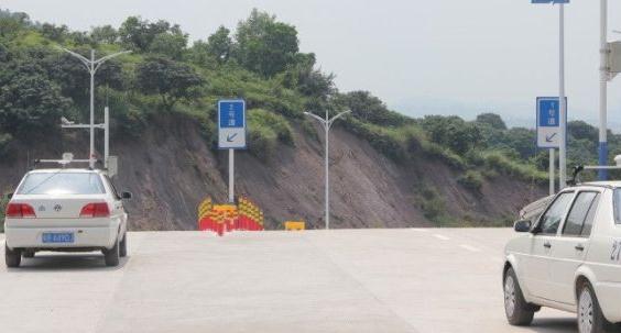 科目三直線行駛最笨的方法，保持自信