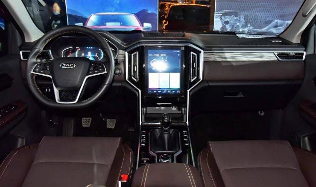 江淮悍途，高規(guī)格的皮卡車(chē)型