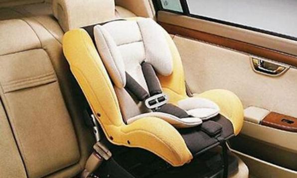 買車后必備的車品清單，緊急時候很實用（清單內(nèi)容不能少）