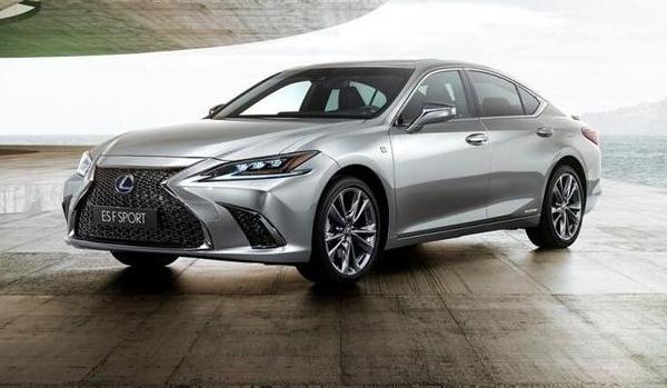 30萬(wàn)買什么車，這幾款高端大氣上檔次（口碑好才是真的好）