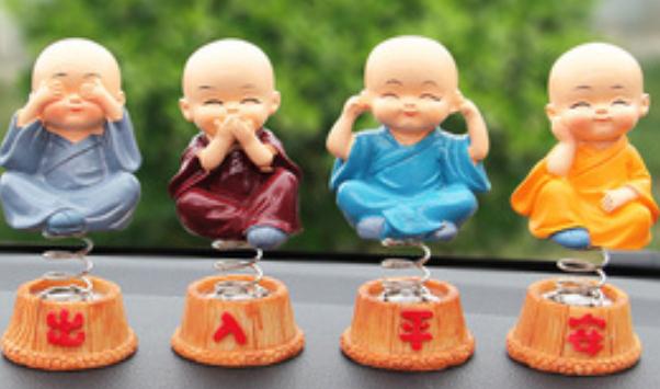 汽車(chē)擺件飾品大全圖片及價(jià)格，精致為首選（與車(chē)內(nèi)飾協(xié)調(diào)）