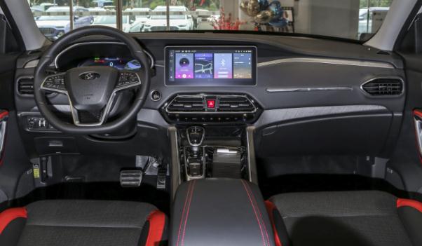 思皓X7上市，市場價(jià)格17.98萬元（科技感十足）