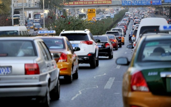 忘了車(chē)限號(hào)開(kāi)了一天罰多少錢(qián) 通常情況下罰款100元