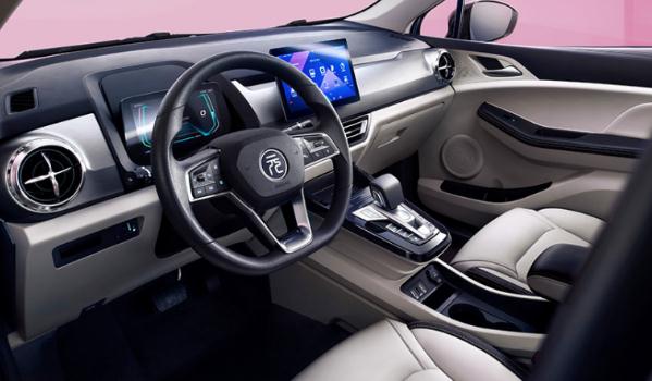 比亞迪元Pro上市，新車升級更實(shí)用(經(jīng)濟(jì)實(shí)惠好車型)