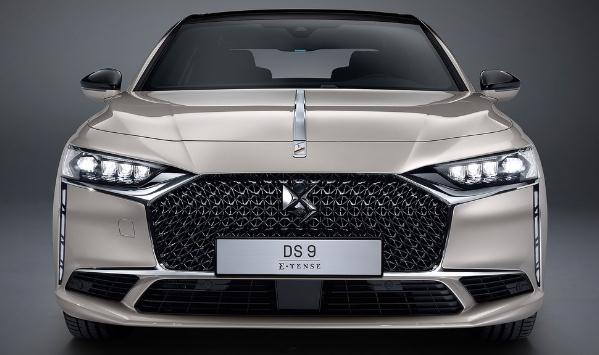 DS 9上市，“玻璃金字塔”的尾燈設(shè)計(jì)理念（顏值和實(shí)力是匹配的）