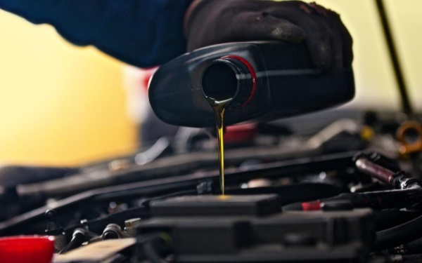 變速箱油多長(zhǎng)時(shí)間換一次 變速箱油多少公里換一次