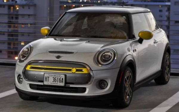 寶馬mini報價多少 售價18.88-37.08萬元