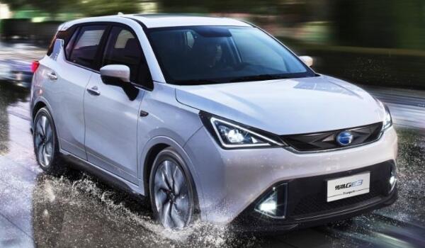 三元鋰電池最大續(xù)航410km 廣汽傳祺ge3純電動車價格