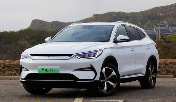 比亞迪1.5L刀片電池實力上榜 油電混合車十大排名