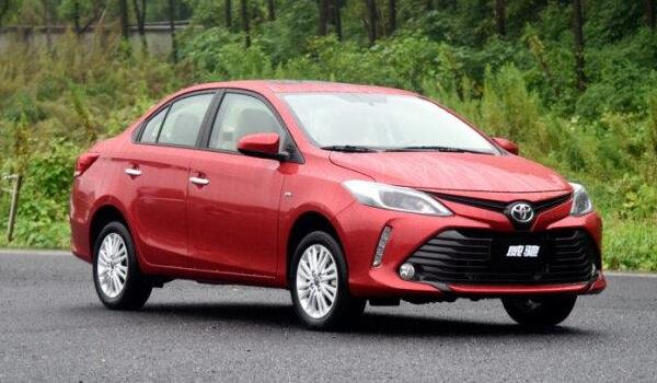 堅(jiān)挺36年口碑極佳神車(chē)桑塔納 便宜的家用汽車(chē)有哪些