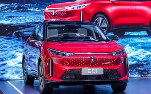 奔騰e01深度評測 奔騰e01真實反饋