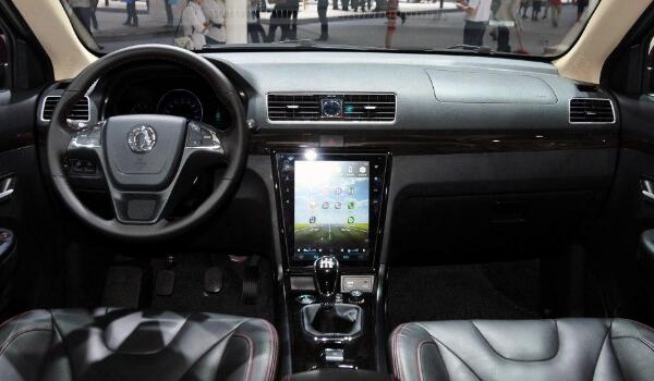 1.5L發(fā)動(dòng)機(jī)國產(chǎn)大空間 東風(fēng)風(fēng)光370報(bào)價(jià)及配置7座