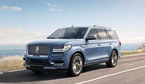 全尺寸SUV，庫里南顛覆你的認(rèn)知（壕無人性）