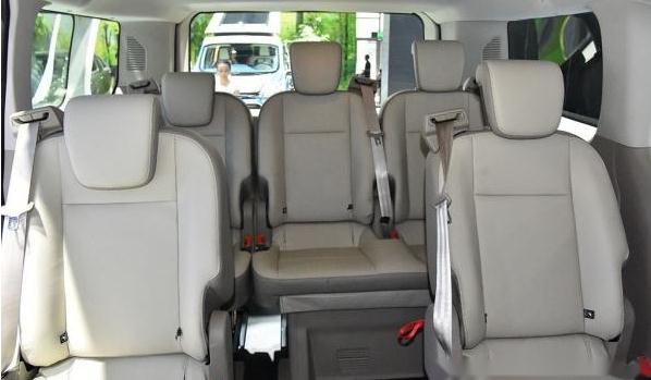 上汽大通MAXUS輕客，搶占市場空間（多元化發(fā)展）