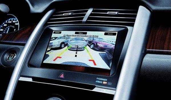 倒車視頻影像，讓你準(zhǔn)確把握后方路況（減少安全事故）