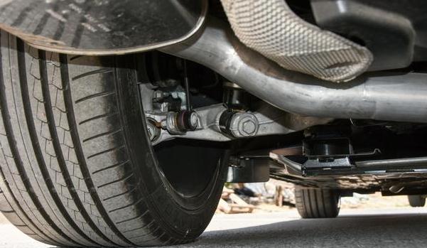 什么是可變轉(zhuǎn)向比，提高車輛轉(zhuǎn)向穩(wěn)定性（電子式更實用）