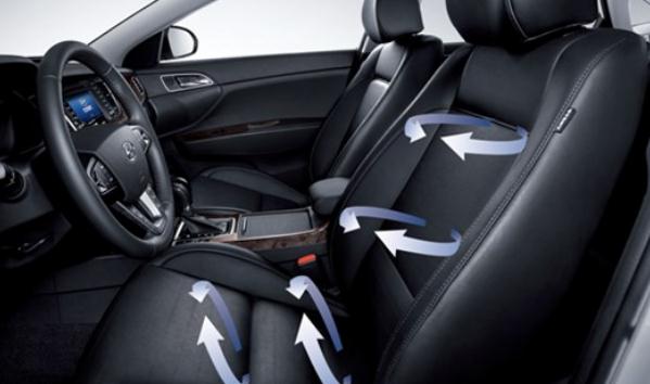 運(yùn)動(dòng)風(fēng)格座椅，運(yùn)動(dòng)風(fēng)的時(shí)尚感（年輕人偏愛(ài)運(yùn)動(dòng)風(fēng)）