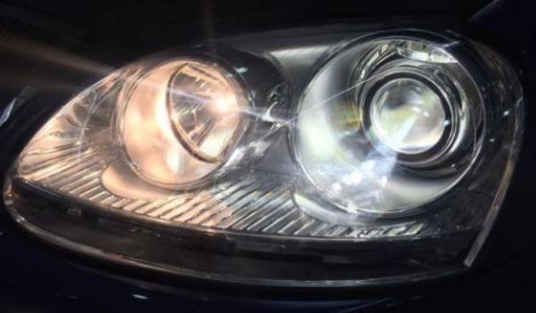 什么是近光燈，鹵素燈穿透力好（價格便宜、安裝方便）