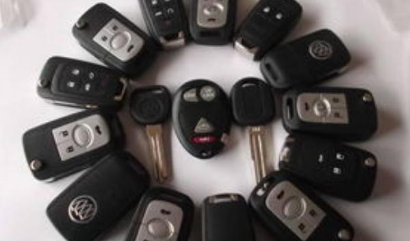 汽車(chē)鑰匙類(lèi)型有哪些，常見(jiàn)的遙控車(chē)鑰匙（實(shí)用性比較強(qiáng)）
