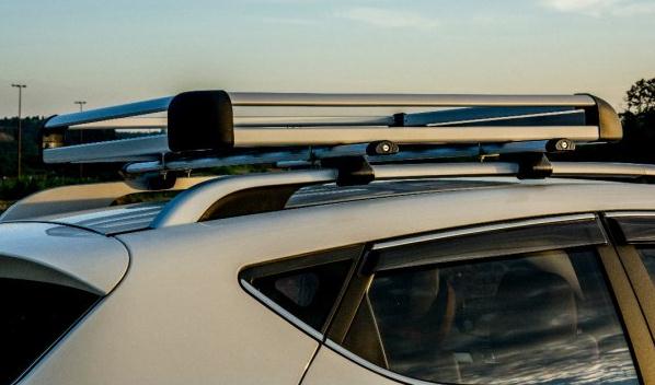 什么是車頂行李架，自駕游的必備品（顏值和實(shí)用價(jià)值并存）