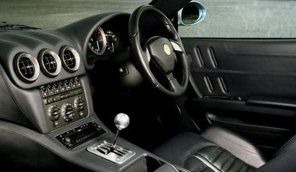 法拉利575M多少錢，世界上最好的轎跑之一（售價(jià)320萬元）