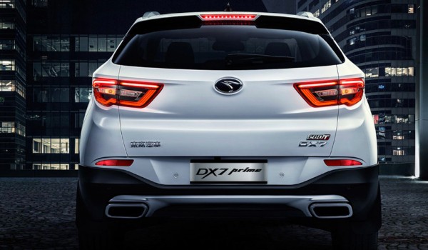 東南dx7和榮威rx5哪個比較好 東南dx7動力強(qiáng)配置全面