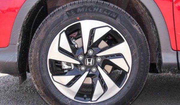 本田crv輪胎尺寸是多少 輪胎尺寸為235/55 r19