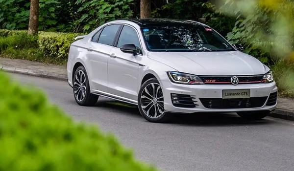 二手大眾凌渡gts得多少錢 市場成交價(jià)3-5萬元左右