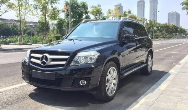 奔馳suv全部車型價(jià)格 在售的、停售的車型共有29款（最低報(bào)價(jià)27萬(wàn)起）