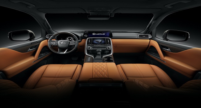 雷克薩斯suv價格，260萬的高價能與邁巴赫媲美
