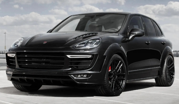 保時捷卡宴混動好還是油的好，追求動力當(dāng)然是油的刺激