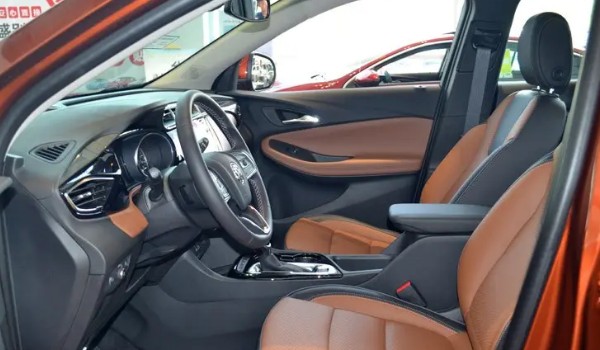 別克昂科拉GX怎么樣 車身長達(dá)4.4米(搭載1.3T三缸發(fā)動(dòng)機(jī))