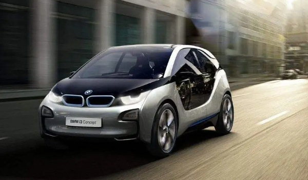 純電動(dòng)汽車哪個(gè)牌子質(zhì)量最好，特斯拉位居第一（比亞迪緊隨其后）