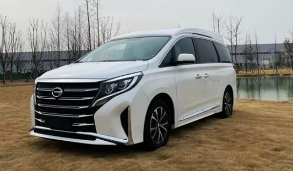 MPV跟轎車哪個舒服 轎車更加舒適(MPV更加實(shí)用)