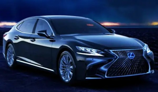 MPV跟轎車哪個舒服 轎車更加舒適(MPV更加實(shí)用)