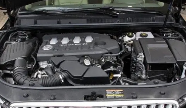 別克君越油耗高嗎，百公里油耗實(shí)測8L（搭載1.5T和2.0T兩款發(fā)動機(jī)）