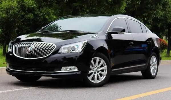 別克君越油耗高嗎，百公里油耗實(shí)測8L（搭載1.5T和2.0T兩款發(fā)動機(jī)）