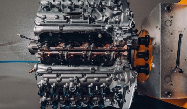 賓利用的是誰的發(fā)動(dòng)機(jī)，采用大眾和奧迪生產(chǎn)的發(fā)動(dòng)機(jī)