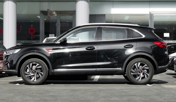 紅旗hs5油耗多少真實(shí)油耗多少 百公里油耗實(shí)測(cè)10.5L(油耗一公里1元錢(qián))