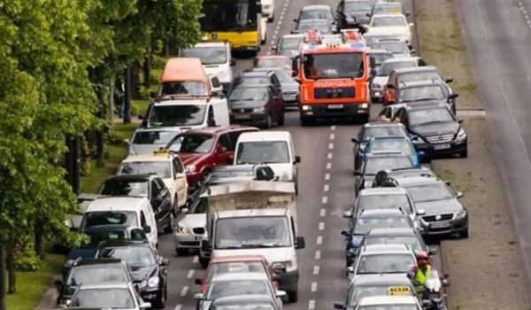 闖紅燈幾天可以查到違章信息，一般2-5個工作日（最晚不超過13個工作日）