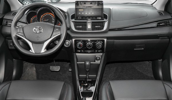 豐田致炫x油耗多少一公里 油耗一公里6毛錢(qián)(油耗實(shí)測(cè)6.7L)