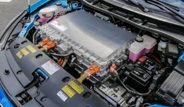 比亞迪換電池多少錢，差不多6萬元左右