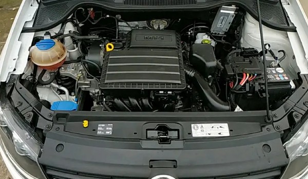 大眾polo發(fā)動(dòng)機(jī)怎么樣 搭載1.5L四缸發(fā)動(dòng)機(jī)(最大馬力113匹)